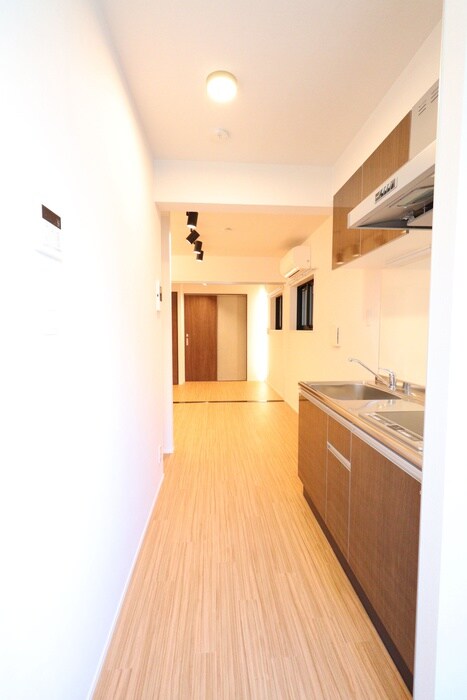 物件内観写真17　(廊下)