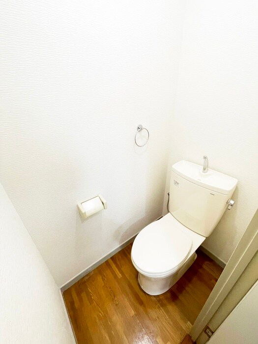 物件内観写真15　(トイレ)