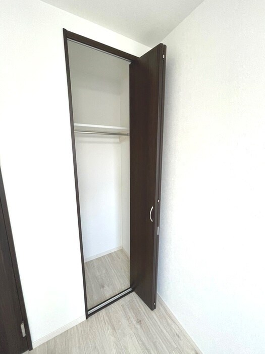 物件内観写真10　(収納)