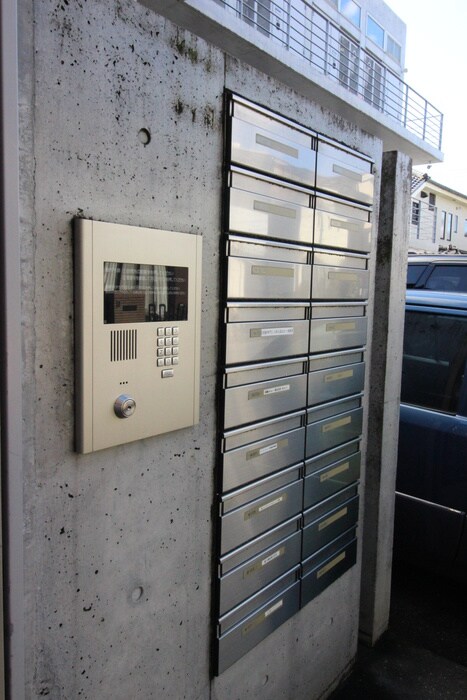 物件外観写真4　(建物設備)