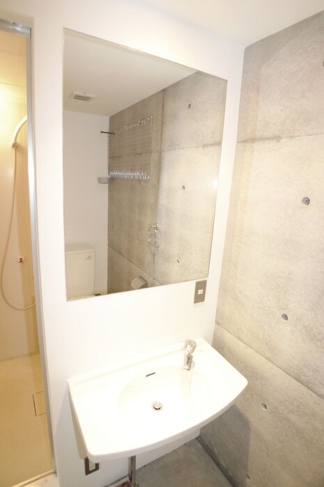 物件内観写真13　(洗面)