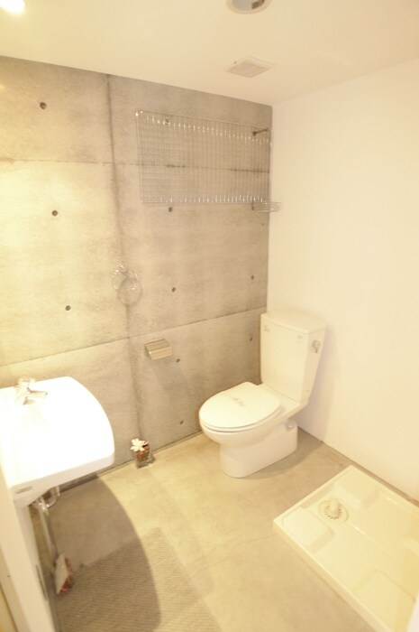 物件内観写真14　(トイレ)