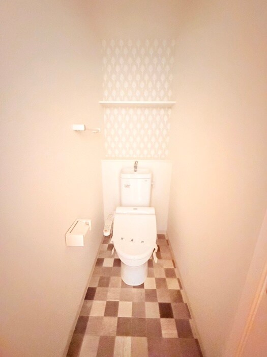物件内観写真11　(トイレ)