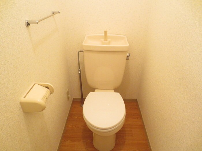 物件内観写真15　(トイレ)