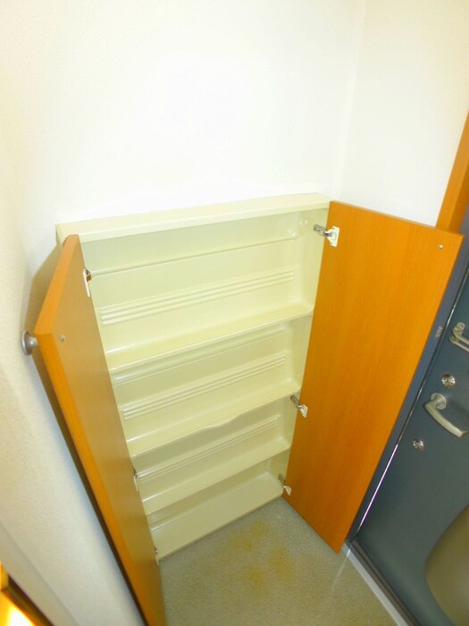 物件内観写真17　(靴箱)