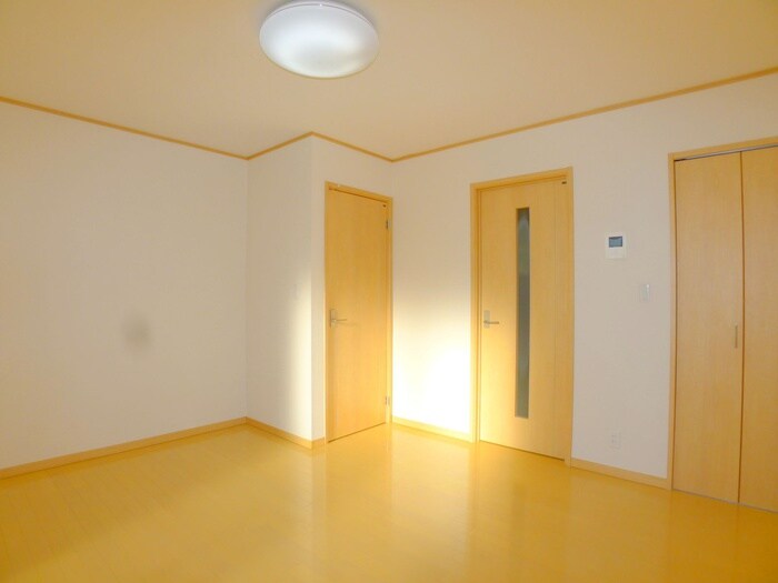 物件内観写真10　(居室)