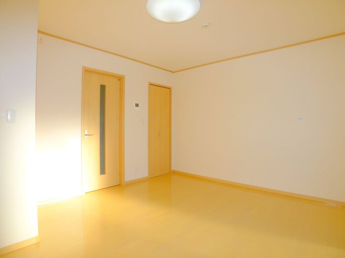 物件内観写真11　(居室)