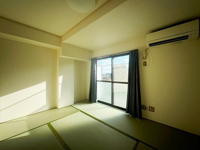 物件内観写真10　(居室)