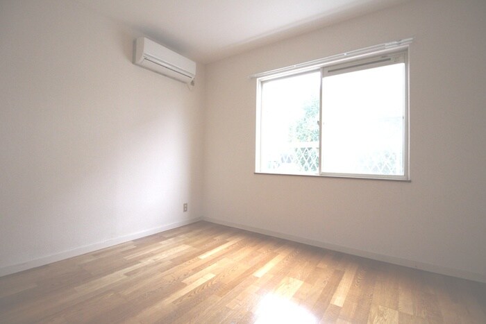 物件内観写真12　(居室)