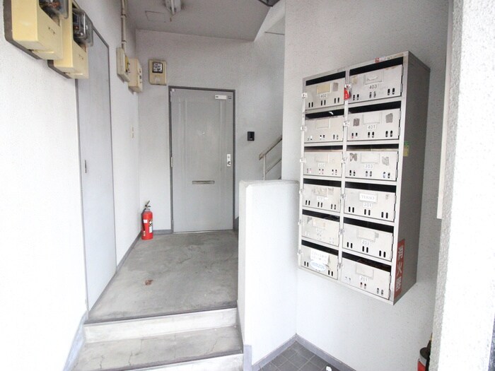 物件外観写真4　(建物設備)