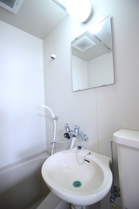 物件内観写真14　(洗面)