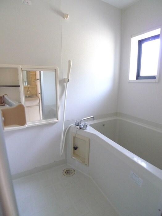 物件内観写真11　(バス／シャワールーム等)