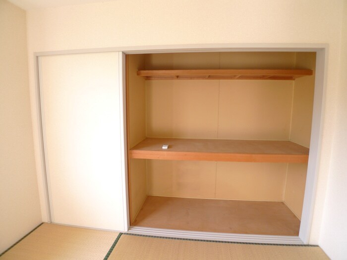 物件内観写真13　(収納)