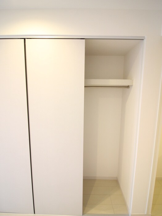 物件内観写真16　(収納)