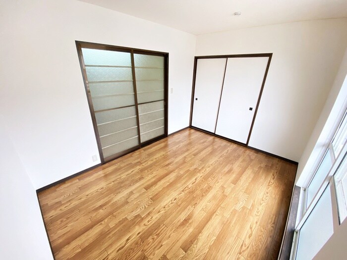 物件内観写真8　(居室)