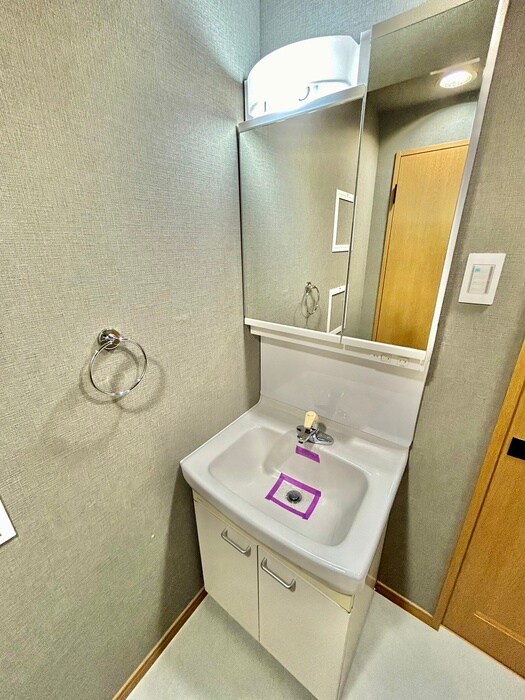 物件内観写真13　(洗面)