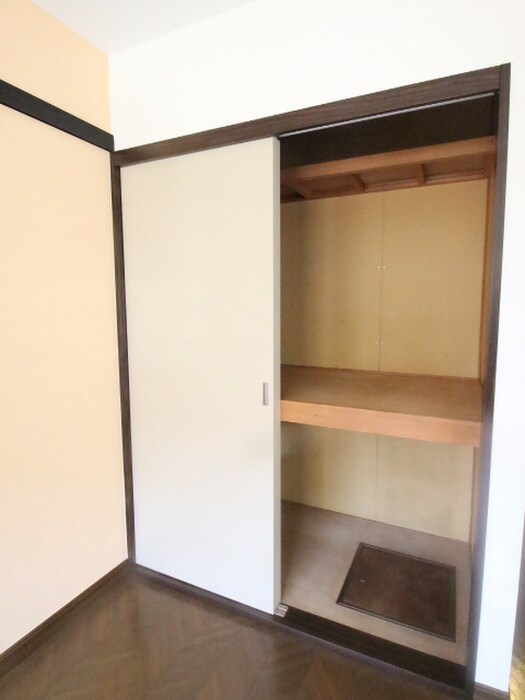 物件内観写真9　(収納)