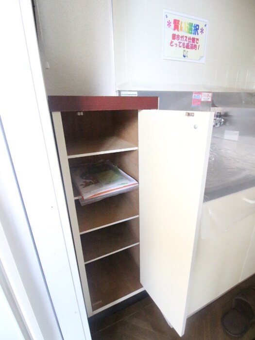 物件内観写真19　(玄関)