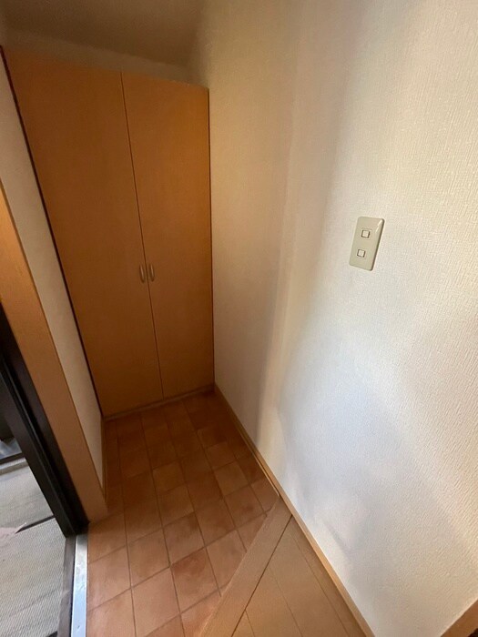 物件内観写真22　(玄関)