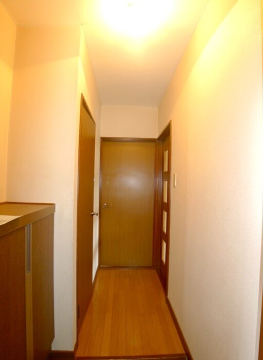 物件内観写真15　(玄関)