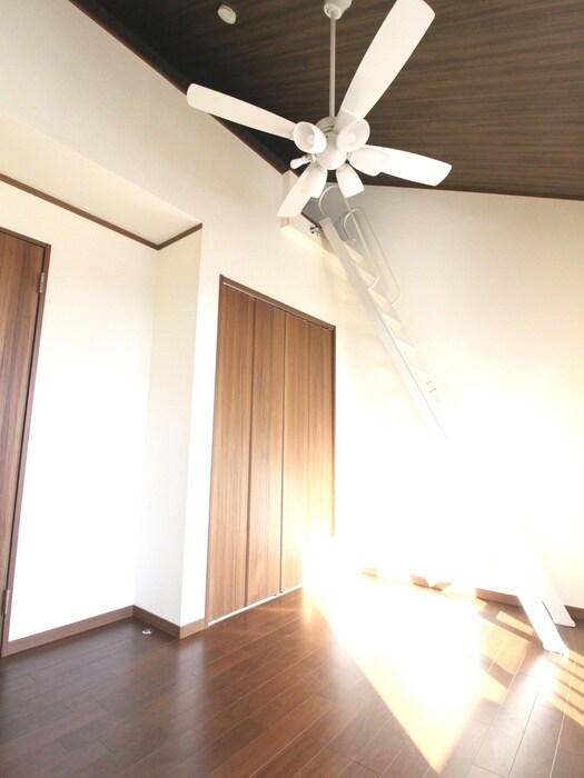 物件内観写真7　(居室)