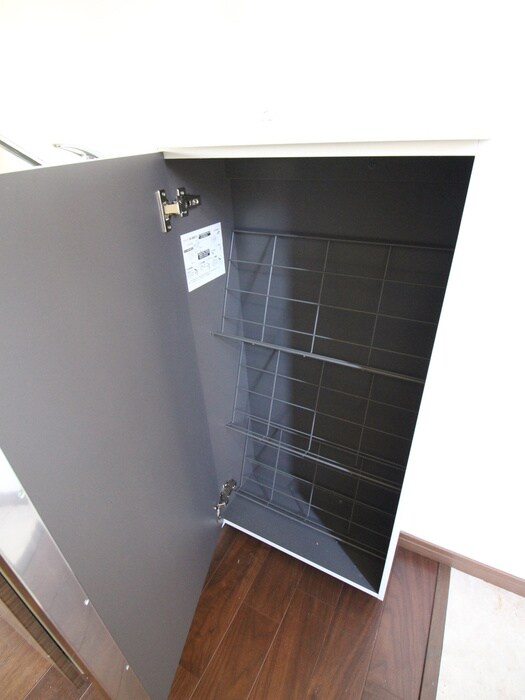 物件内観写真17　(靴箱)