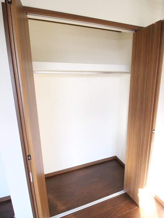 物件内観写真18　(収納)