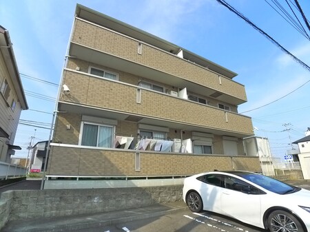 ファミリースクエア外観写真