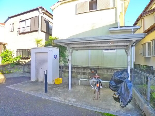 駐輪場