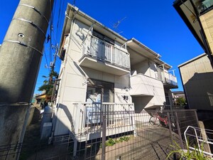 岡ハイツ外観写真