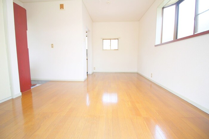 物件内観写真5　(居室)