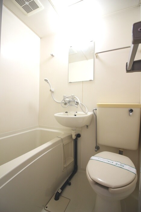 物件内観写真8　(バス／シャワールーム等)