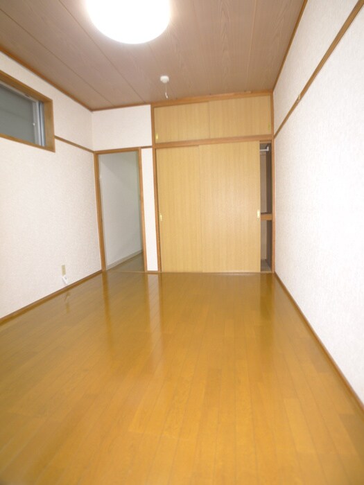 物件内観写真5　(居室)