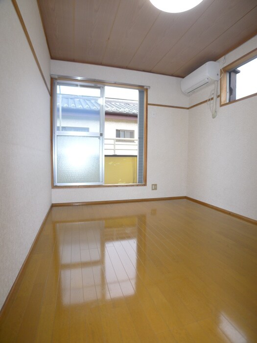 物件内観写真11　(居室)