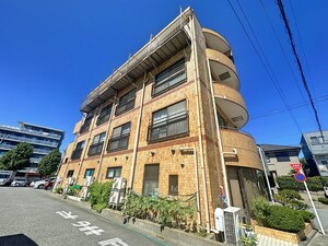 進栄ビル外観写真