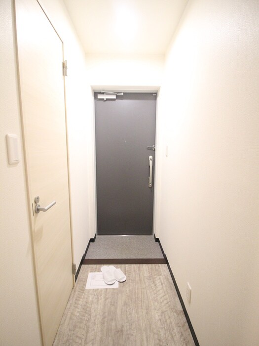 物件内観写真20　(廊下)