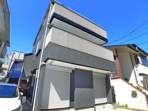 Y‘sソレイユ外観写真