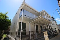 リブリ･Collinaの外観写真