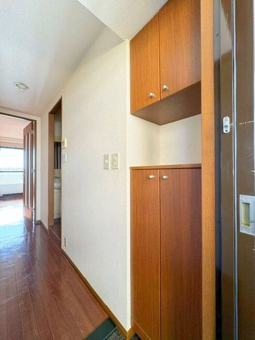 物件内観写真9　(室内からの展望)