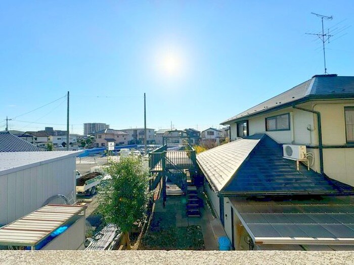 物件内観写真15　(室内からの展望)