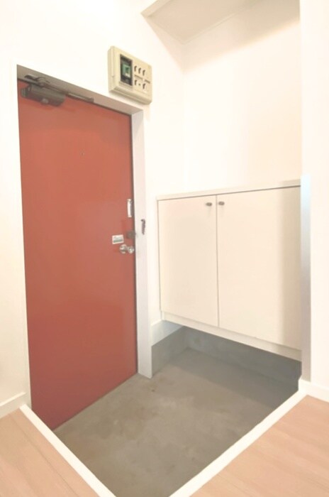 物件内観写真17　(玄関)