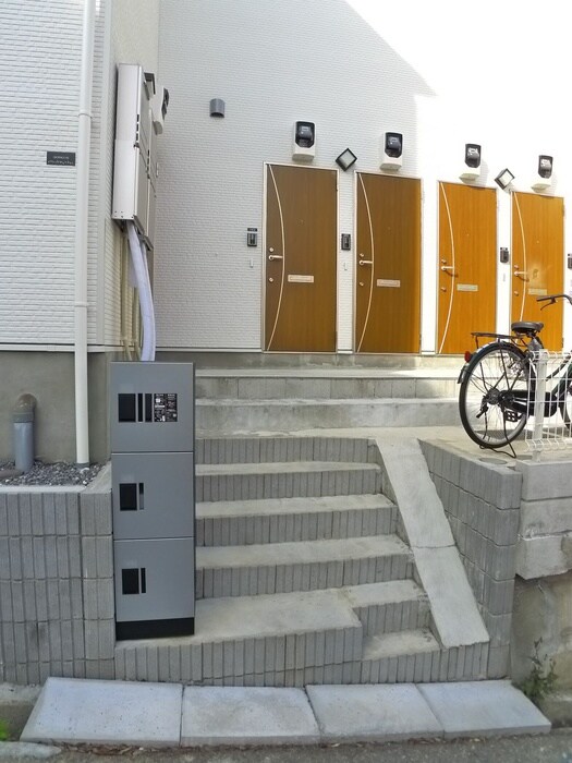 物件外観写真6　(建物設備)