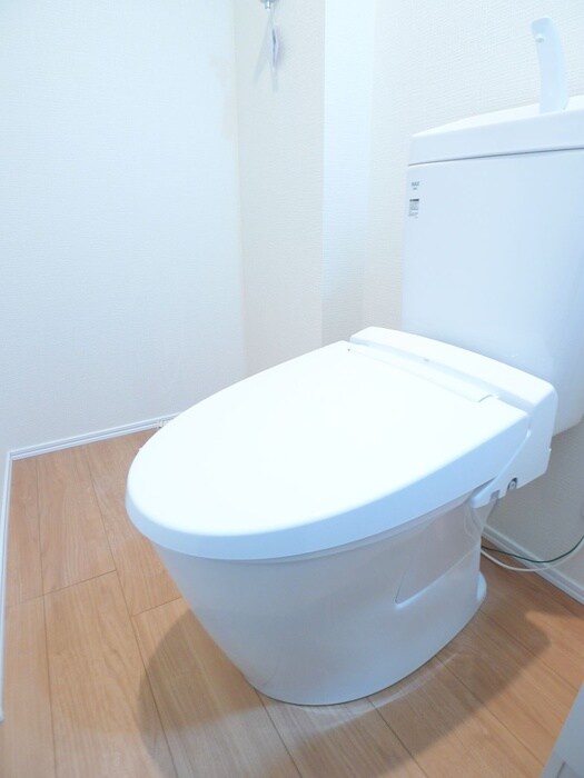 物件内観写真16　(トイレ)