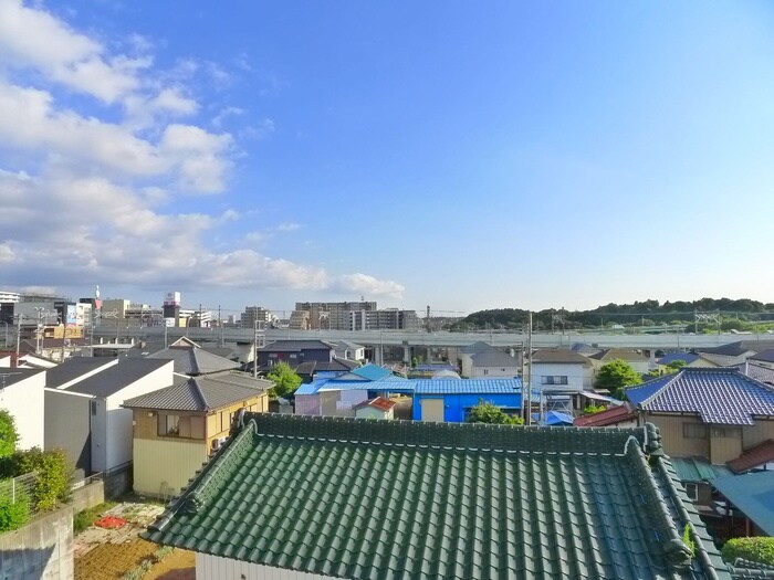 物件内観写真22　(室内からの展望)