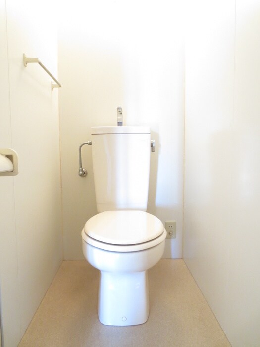 物件内観写真7　(トイレ)