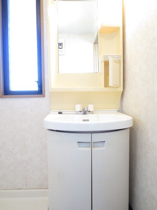 物件内観写真10　(洗面)