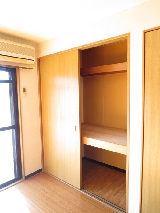 物件内観写真11　(収納)