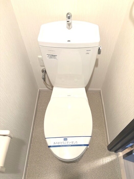 物件内観写真11　(トイレ)