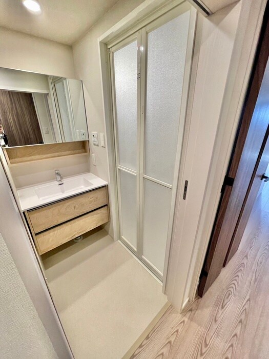 物件内観写真10　(洗面)