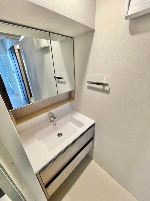 物件内観写真12　(洗面)